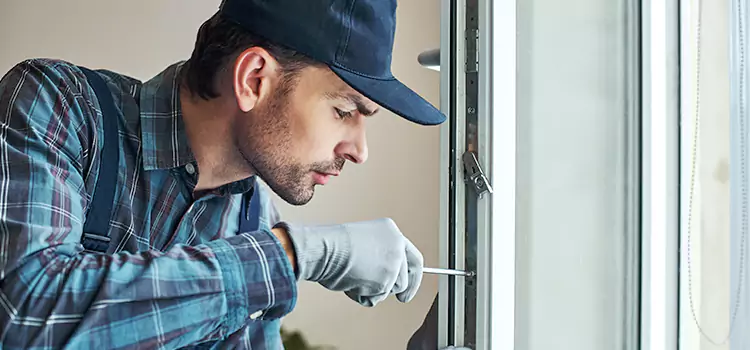 Emergency Response for Latch Issues Hallandale Beach